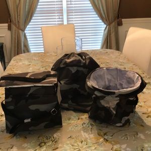 Set of thirty-one camo Print